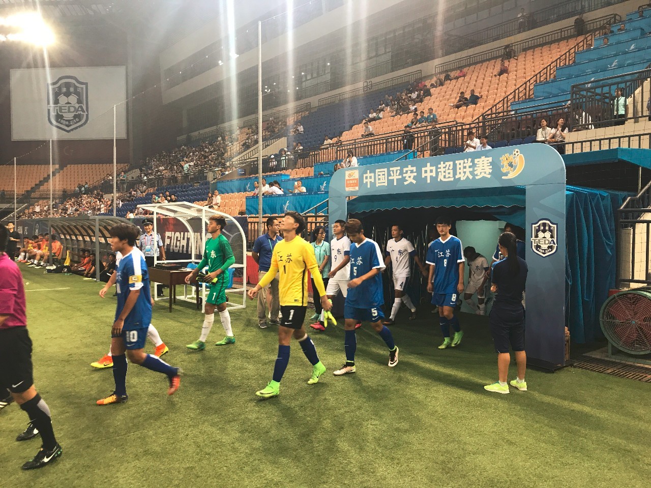 惊天逆转!游泳战队挺进四强 惊天逆转!游泳战队挺进四强