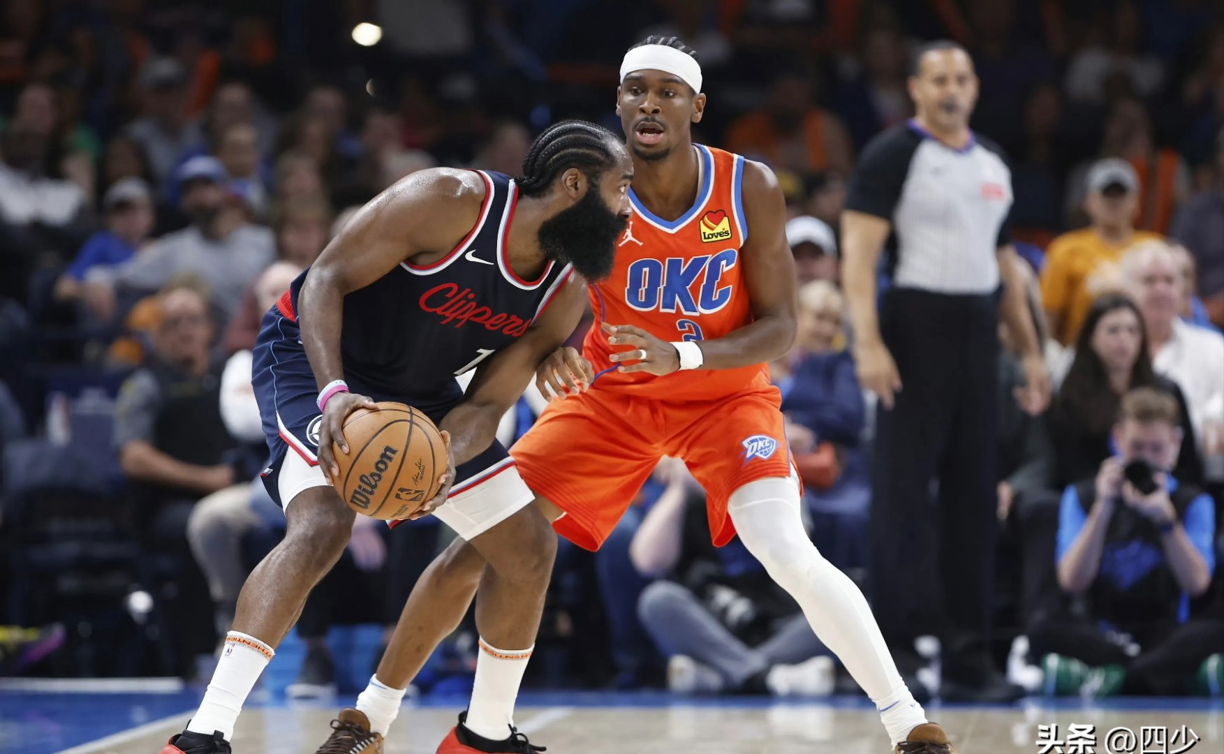 FLY碾压曼联，哈登打出惊人五杀焦点之战小组赛，技惊四座的简单介绍