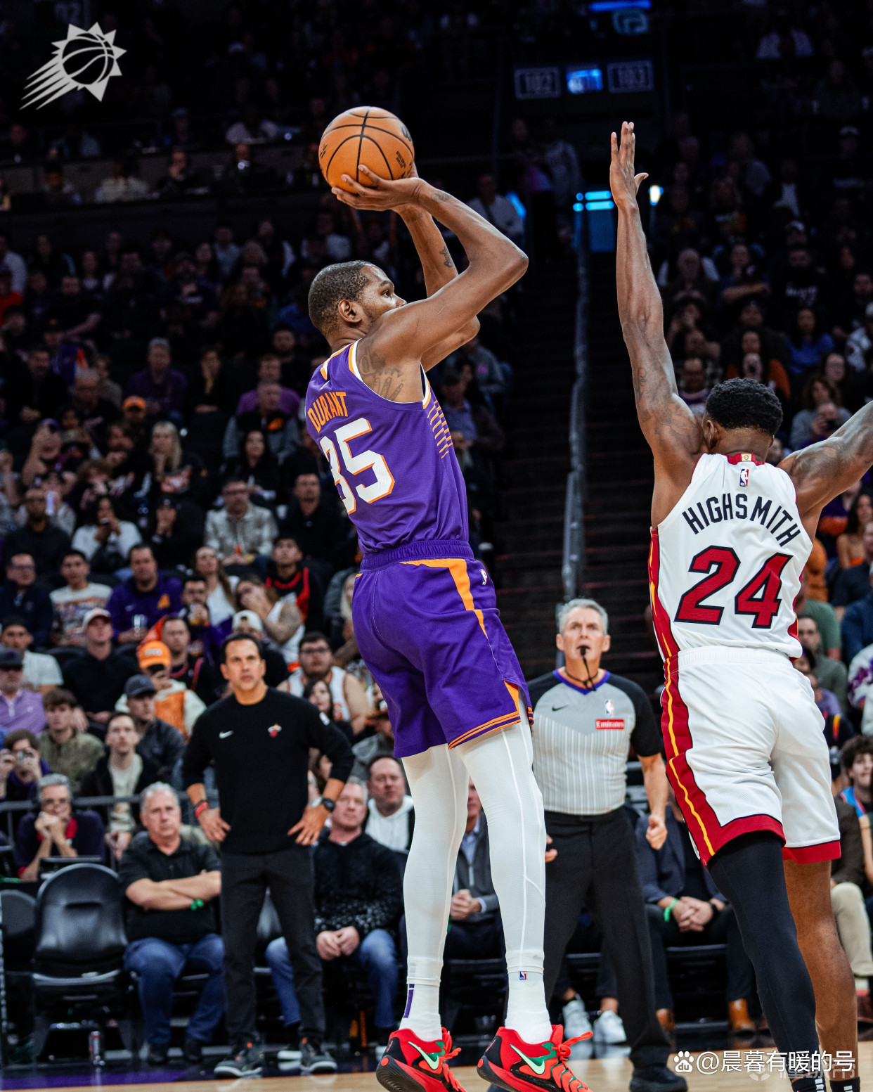 尼克斯完胜爵士,杜兰特高光表现 尼克斯完胜爵士,杜兰特高光表现