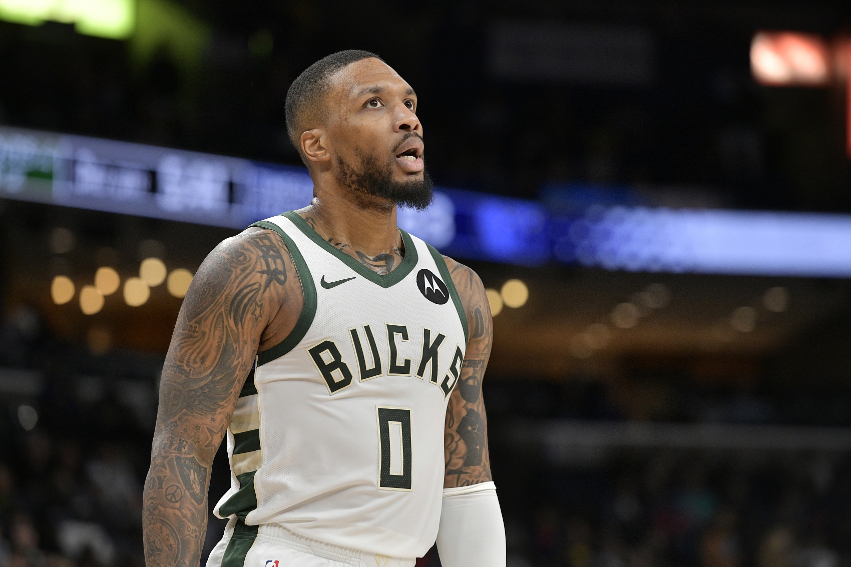 勇士绝杀公牛,利拉德刷新纪录 勇士绝杀公牛,利拉德刷新纪录