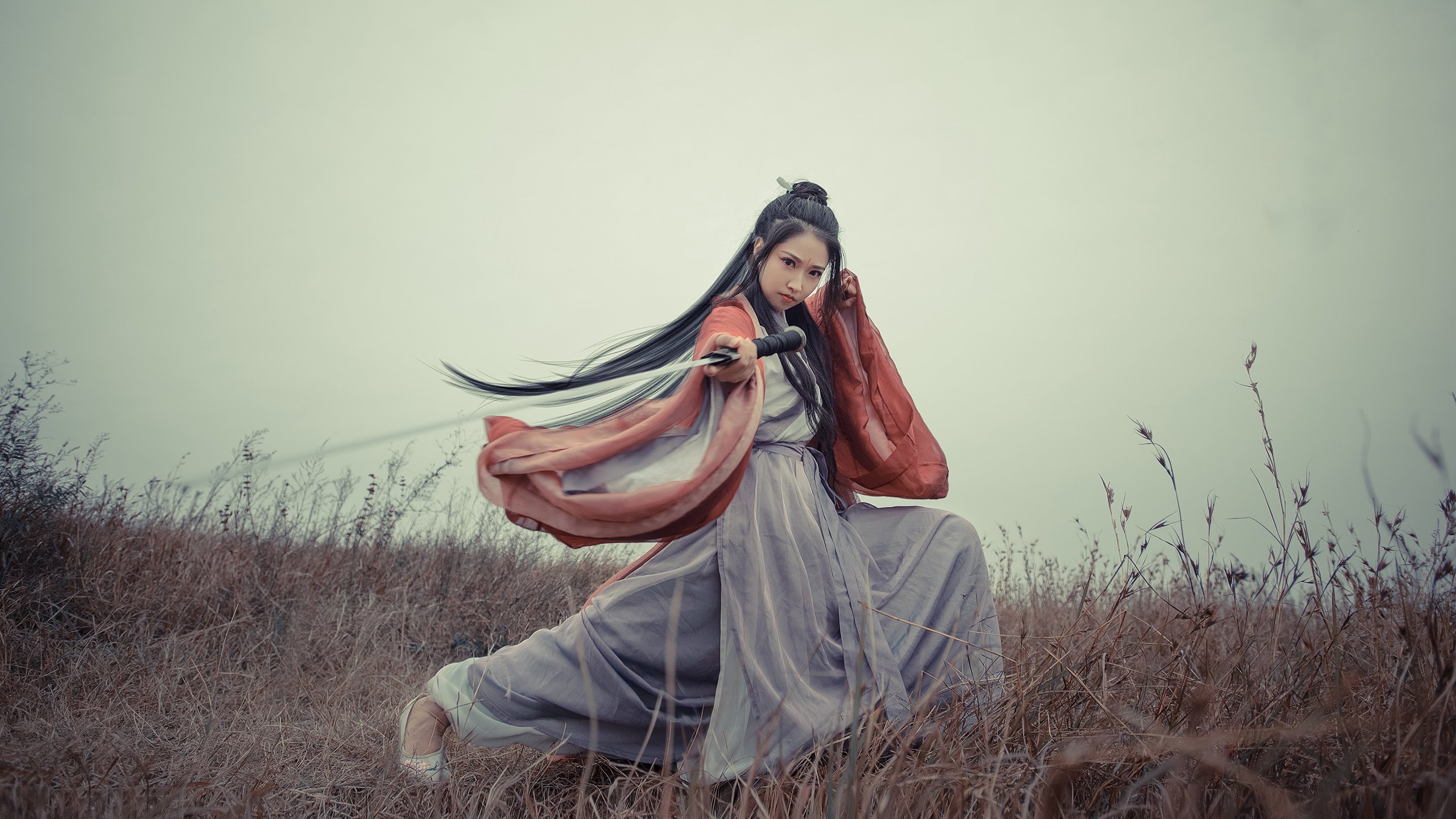 双线辉煌,伊朗足球提前终结悬念,葡萄牙黯然出局;赖斯F1争冠接管比赛,赛道新王加冕